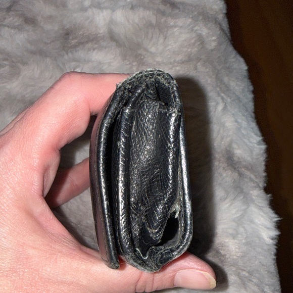 Bulgari Black Leather Clutch with Silver Snap clip for front closure. - Picture 7 of 11